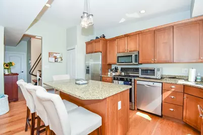 62 H St #3, Boston, MA 02127 - Photo 10