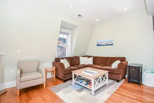 62 H St, Boston, MA 02127 - Photo 6
