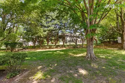 70 Grove St, Winchester, MA 01890 - Photo 24
