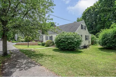 58 Jersey St, Marblehead, MA 01945 - Photo 26