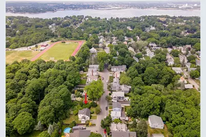 58 Jersey St, Marblehead, MA 01945 - Photo 32
