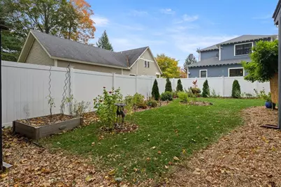 37 Moulton St, Newburyport, MA 01950 - Photo 38