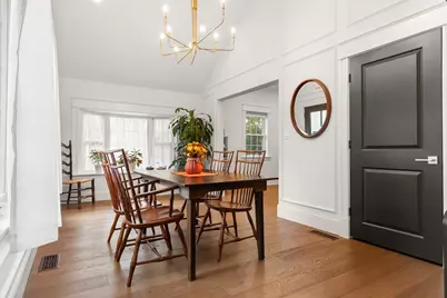 37 Moulton St, Newburyport, MA 01950 - Photo 10