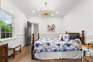 37 Moulton St, Newburyport, MA 01950 - Photo 18