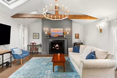 37 Moulton St, Newburyport, MA 01950 - Photo 6