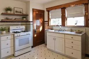 16 Glenwood Ave, Medford, MA 02155 - Photo 4