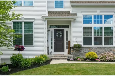 11 Hummingbird Way #11, Methuen, MA 01844 - Photo 6