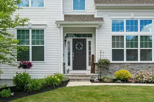 11 Hummingbird Wy, Methuen, MA 01844 - Photo 6