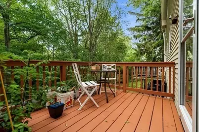 15 Cove Ave #15, Framingham, MA 01702 - Photo 2