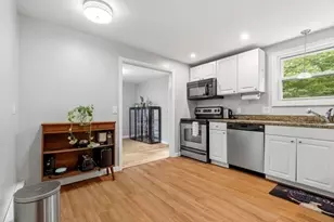 15 Cove Ave, Framingham, MA 01702 - Photo 6
