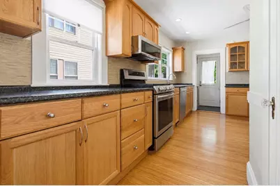 9 Seagrave #1, Cambridge, MA 02140 - Photo 6