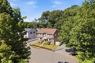 137 Maplewood Rd, Lynn, MA 01904 - Photo 34