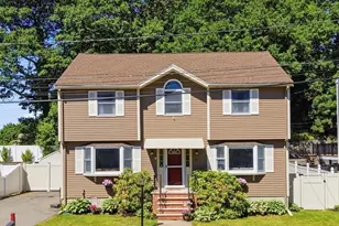 137 Maplewood Rd, Lynn, MA 01904 - Photo 1