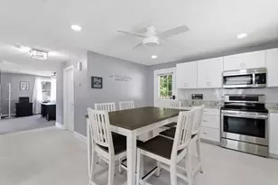 137 Maplewood Rd, Lynn, MA 01904 - Photo 8