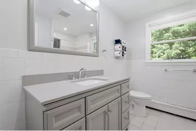 137 Maplewood Rd, Lynn, MA 01904 - Photo 24