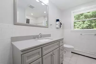 137 Maplewood Rd, Lynn, MA 01904 - Photo 24