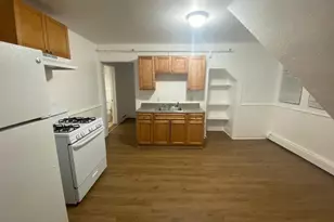 133 Chestnut St, Lynn, MA 01902 - Photo 1