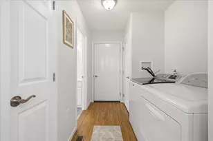 85 Lewis Ave, Walpole, MA 02081 - Photo 14