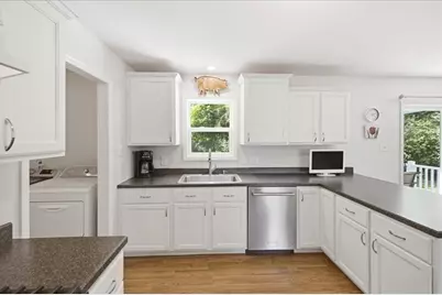 85 Lewis Ave #85, Walpole, MA 02081 - Photo 12