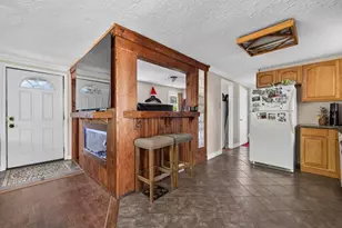 156 Pilgrim Ave, Worcester, MA 01604 - Photo 16