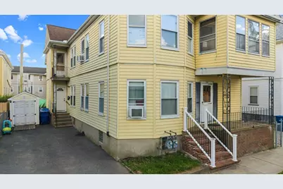218 Bates St, New Bedford, MA 02745 - Photo 4