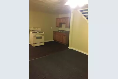 46 Howard St, Lowell, MA 01851 - Photo 8