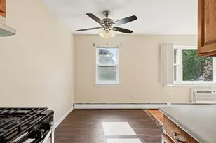 73 Regency Park Dr, Agawam, MA 01001 - Photo 12