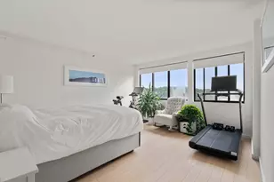 1731 Beacon St, Brookline, MA 02445 - Photo 18