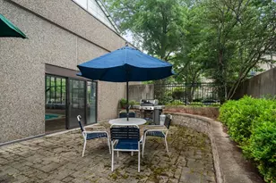 1731 Beacon St, Brookline, MA 02445 - Photo 26