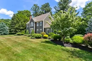 8 Sergeant Roode Ln, Middleton, MA 01949 - Photo 4
