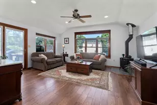 37 1st St, Norwood, MA 02062 - Photo 4