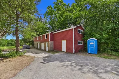 159 County St, Lakeville, MA 02347 - Photo 8