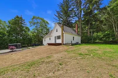 159 County St, Lakeville, MA 02347 - Photo 6