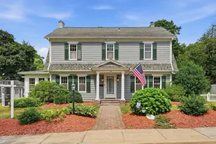 14 Brown St, Palmer, MA 01069 - Photo 1