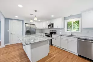 9 Pine Dr, Wilbraham, MA 01095 - Photo 6
