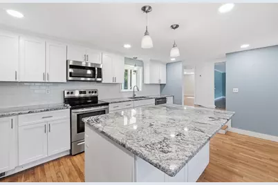 9 Pine Dr, Wilbraham, MA 01095 - Photo 10