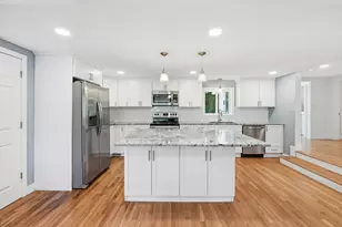 9 Pine Dr, Wilbraham, MA 01095 - Photo 8