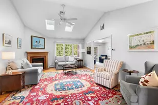 21 Juniper Ridge Ln, Dartmouth, MA 02748 - Photo 2