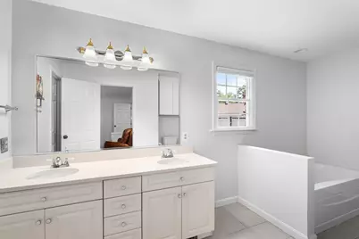 21 Juniper Ridge Lane #Unit 21, Dartmouth, MA 02748 - Photo 14