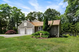 21 Juniper Ridge Ln, Dartmouth, MA 02748 - Photo 4