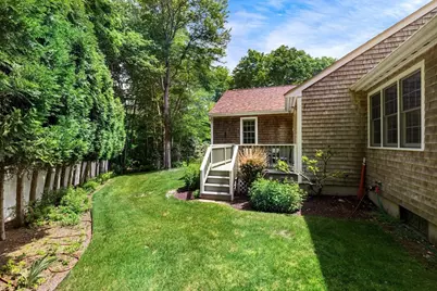 21 Juniper Ridge Lane #Unit 21, Dartmouth, MA 02748 - Photo 18