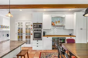 94 Pleasant St, Mansfield, MA 02048 - Photo 8