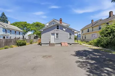 90 Walnut St, Chicopee, MA 01020 - Photo 38