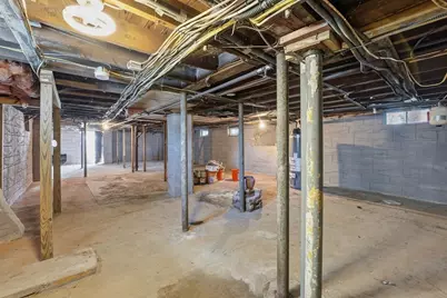 90 Walnut St, Chicopee, MA 01020 - Photo 34