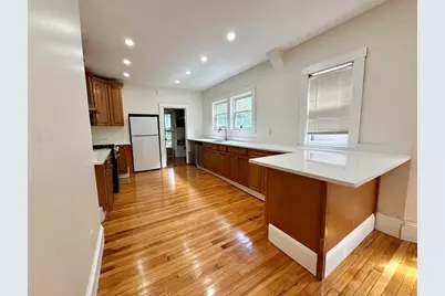 269 Alewife Brook Parkway #1, Somerville, MA 02144 - Photo 2
