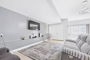 19 Abington Ln, Fall River, MA 02721 - Photo 24
