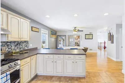 19 Abington Ln., Fall River, MA 02721 - Photo 14
