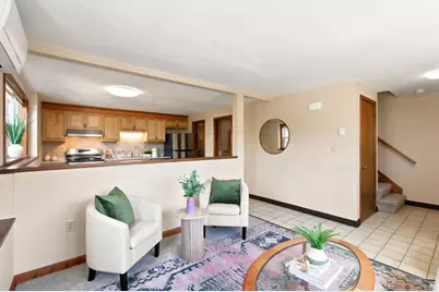 37 Mountain St #37, Woburn, MA 01801 - Photo 4