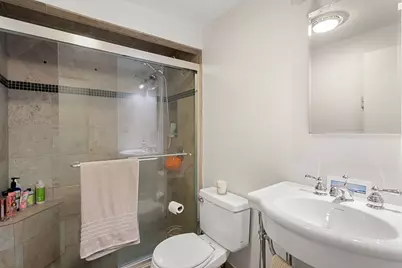 34 Washington St #1A, Boston, MA 02129 - Photo 12