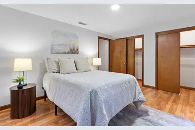 89 Sugarloaf St, Deerfield, MA 01373 - Photo 12